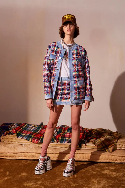 Look 39